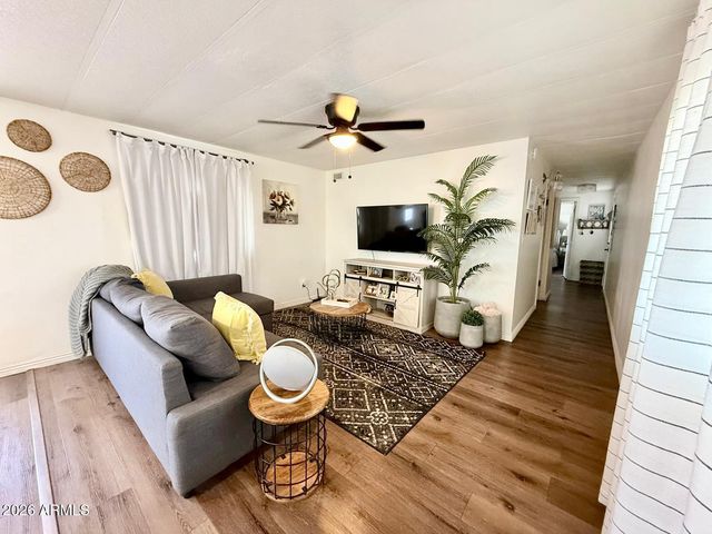 1001 N 43RD Avenue 270, Phoenix, AZ 85009