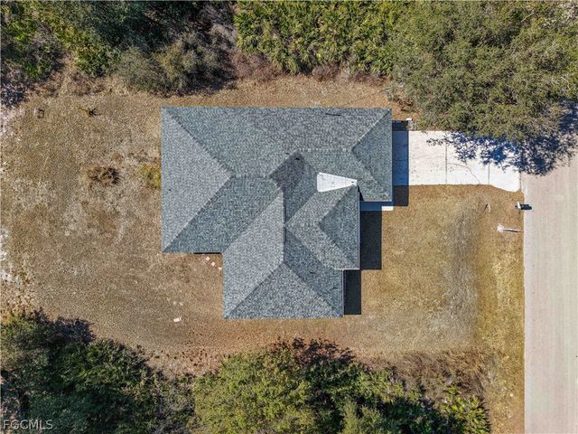 2605 63rd ST W, Lehigh Acres, FL 33971