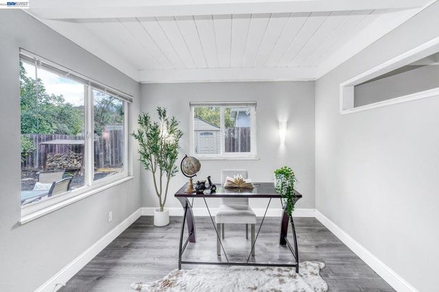 738 Lilly Ave, Hayward, CA 94544