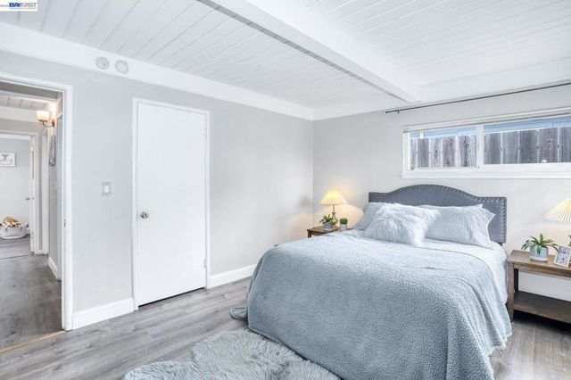738 Lilly Ave, Hayward, CA 94544