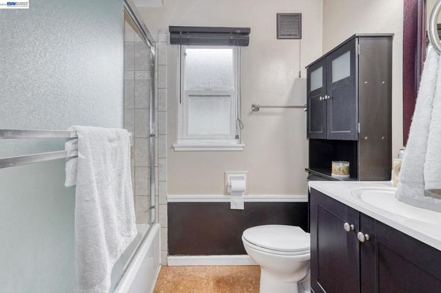 738 Lilly Ave, Hayward, CA 94544
