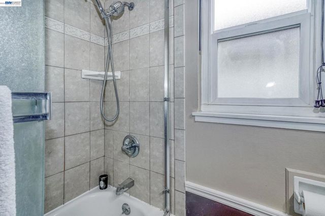 738 Lilly Ave, Hayward, CA 94544