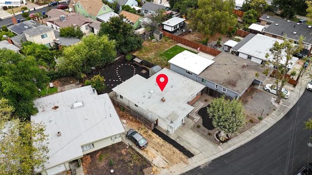 738 Lilly Ave, Hayward, CA 94544