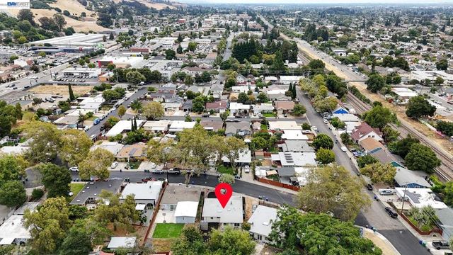 738 Lilly Ave, Hayward, CA 94544