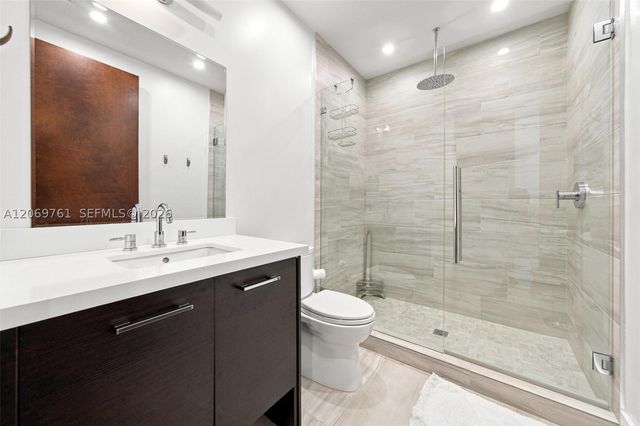 161 Isle Of Venice Dr 202, Fort Lauderdale, FL 33301