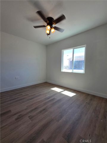 60033 Sespe, Landers, CA 92285