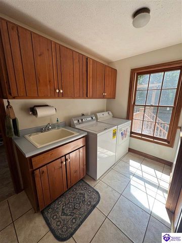 7030 Shepherdsville Road, Elizabethtown, KY 42701