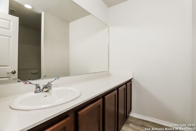 2038 Catfish Pond, San Antonio, TX 78224