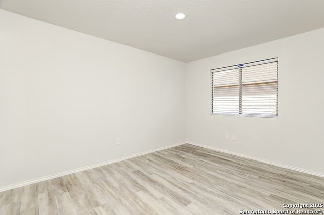 2038 Catfish Pond, San Antonio, TX 78224