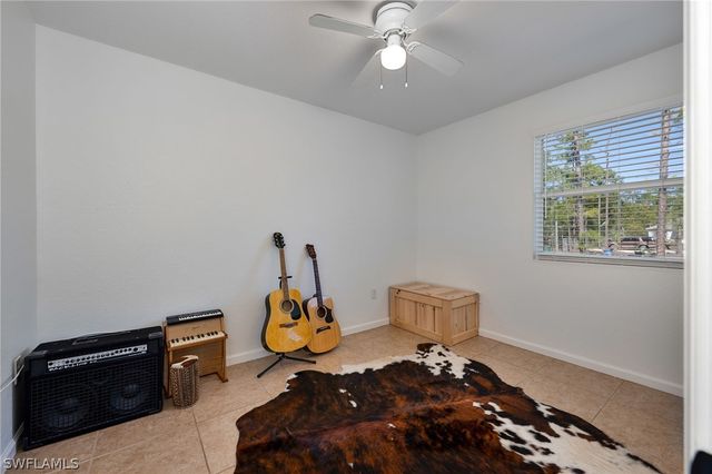 1960 22nd AVE NE, Naples, FL 34120