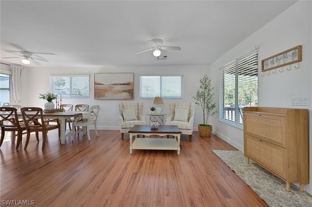 1960 22nd AVE NE, Naples, FL 34120