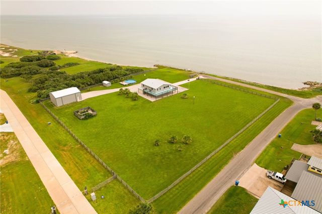 1007 N Washington Street, Port O'connor, TX 77982