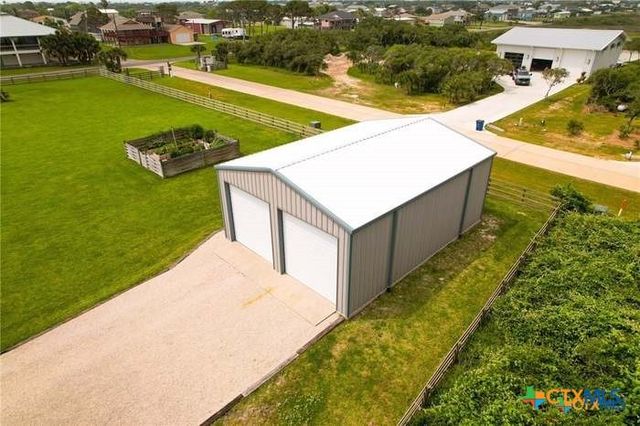 1007 N Washington Street, Port O'connor, TX 77982