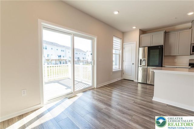 4936 Brookside Court, Upper Saucon Twp, PA 18036