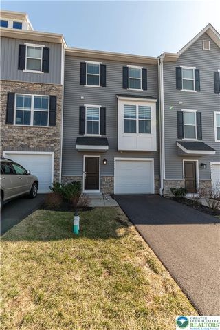 4936 Brookside Court, Upper Saucon Twp, PA 18036