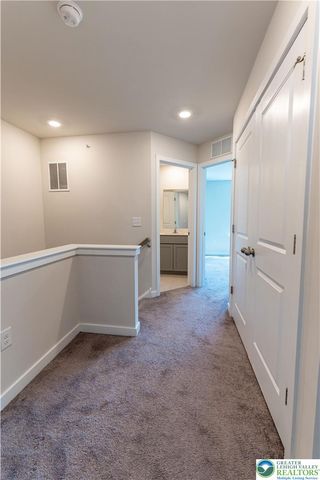 4936 Brookside Court, Upper Saucon Twp, PA 18036