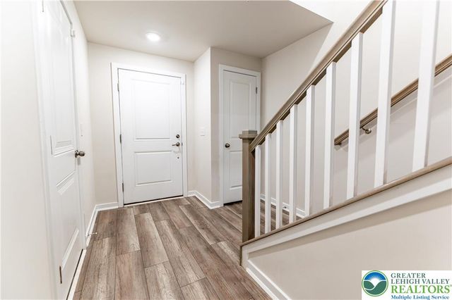 4936 Brookside Court, Upper Saucon Twp, PA 18036