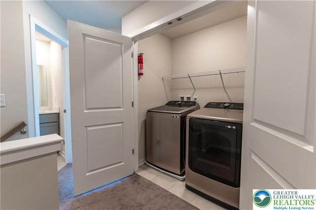 4936 Brookside Court, Upper Saucon Twp, PA 18036