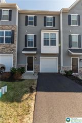 4936 Brookside Court, Upper Saucon Twp, PA 18036