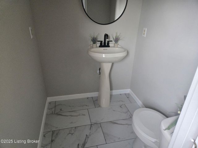 119 Norwood Dr, Elizabethtown, KY 42701