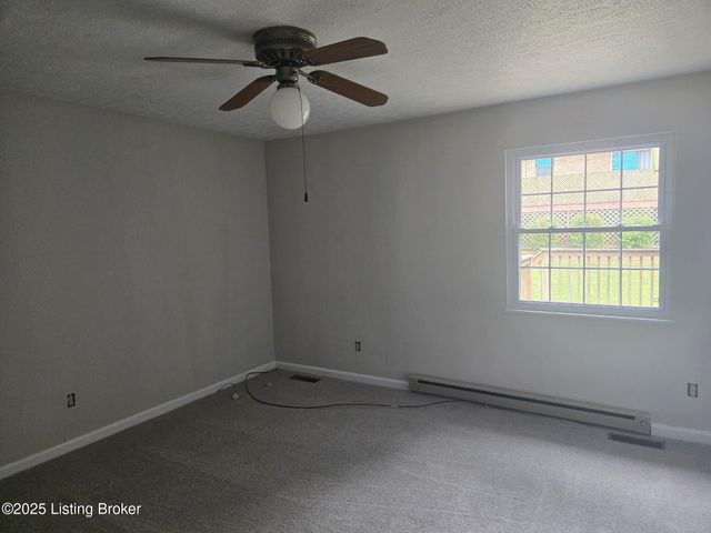 119 Norwood Dr, Elizabethtown, KY 42701