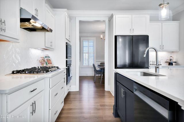 2 N Artisan Drive, Hampstead, NC 28443