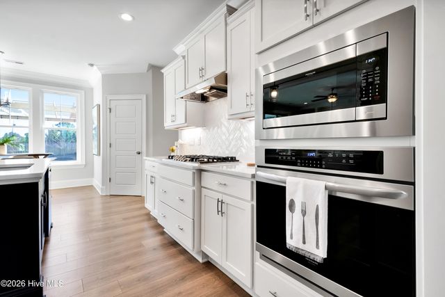 2 N Artisan Drive, Hampstead, NC 28443