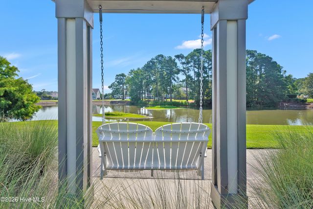 2 N Artisan Drive, Hampstead, NC 28443