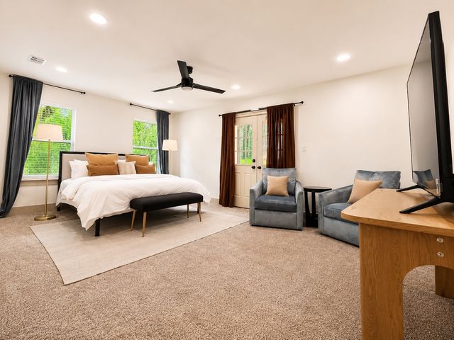 2370 Fatima Avenue, Dallas, TX 75241