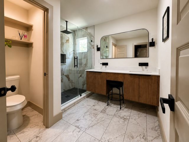 2370 Fatima Avenue, Dallas, TX 75241