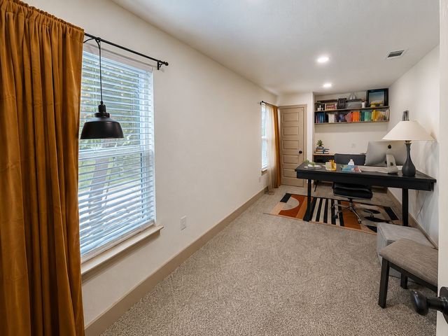 2370 Fatima Avenue, Dallas, TX 75241