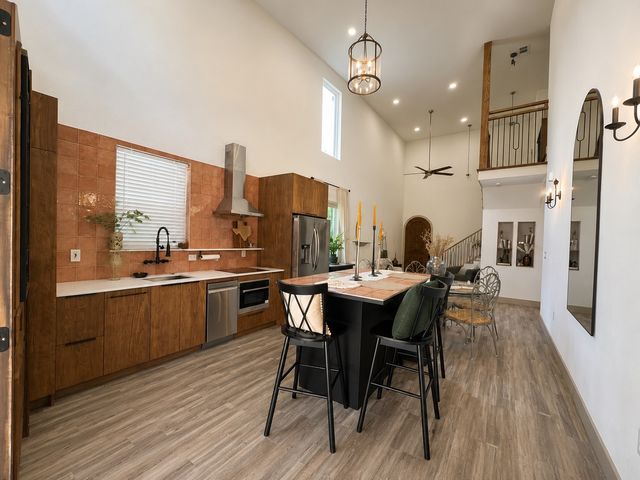 2370 Fatima Avenue, Dallas, TX 75241