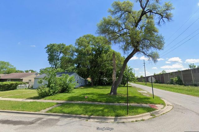 7627 Walnut Avenue, Hammond, IN 46324