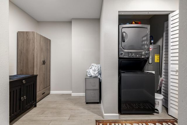 19226 N Signal Butte Circle, Sun City, AZ 85373