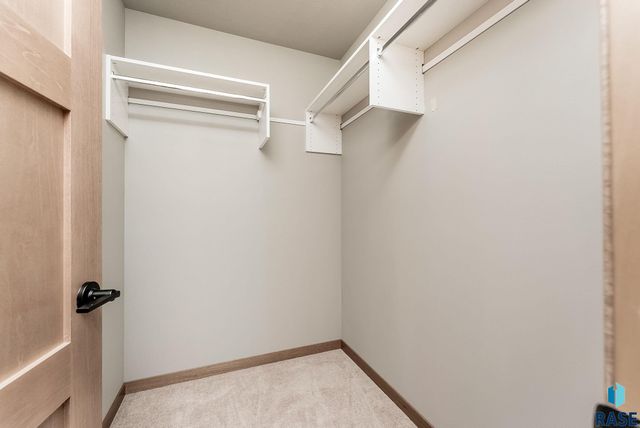 706 N Independent St Street, Lennox, SD 57039