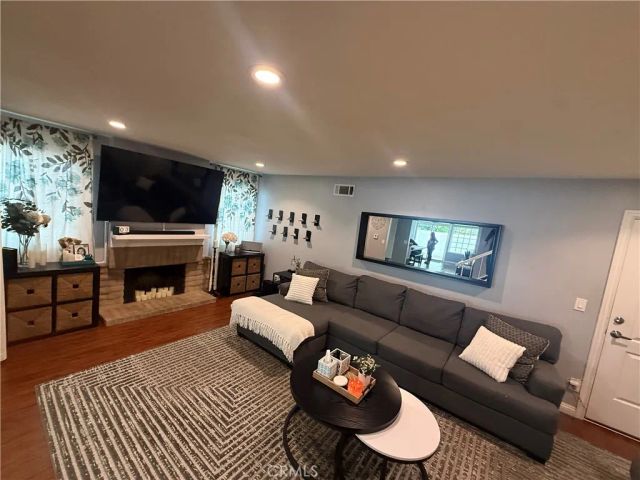 13241 Oakwood, La Mirada, CA 90638