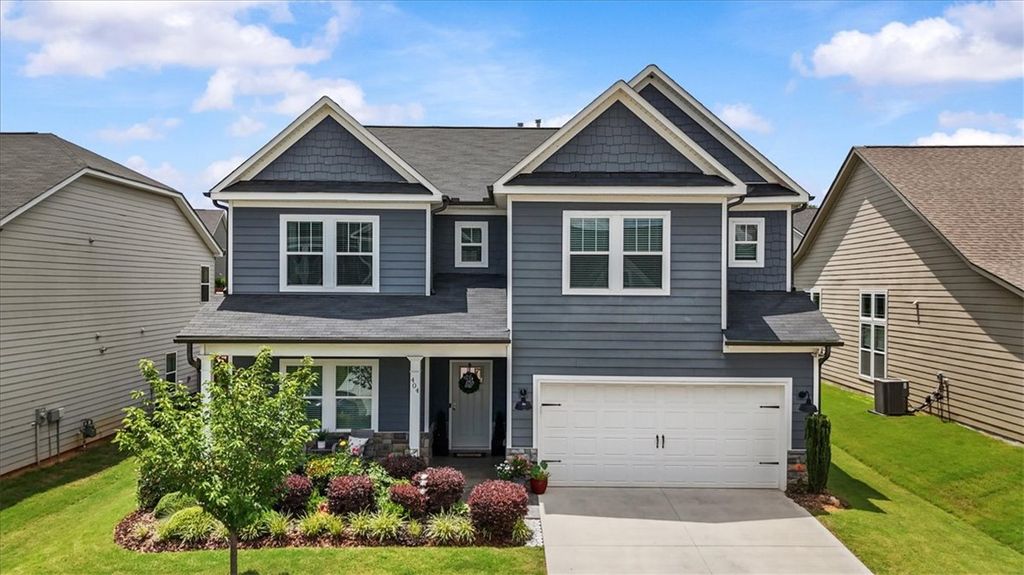 404 Grantleigh Court, Simpsonville, SC 29680