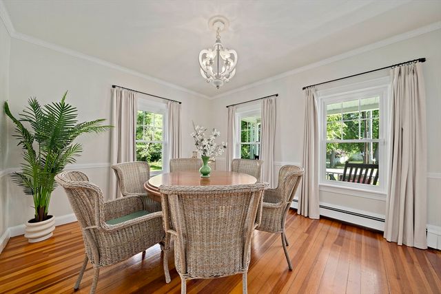 42 Brooks Place, West Bridgewater, MA 02379