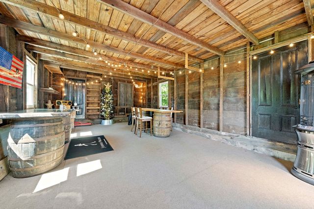 42 Brooks Place, West Bridgewater, MA 02379