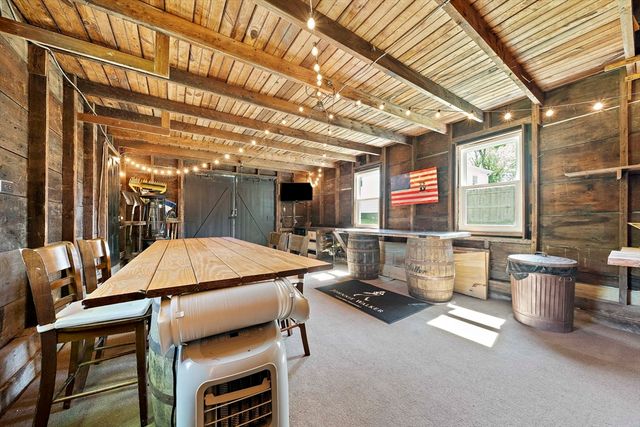 42 Brooks Place, West Bridgewater, MA 02379