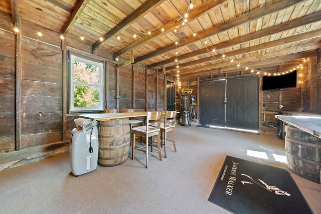 42 Brooks Place, West Bridgewater, MA 02379