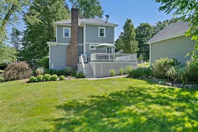 42 Brooks Place, West Bridgewater, MA 02379