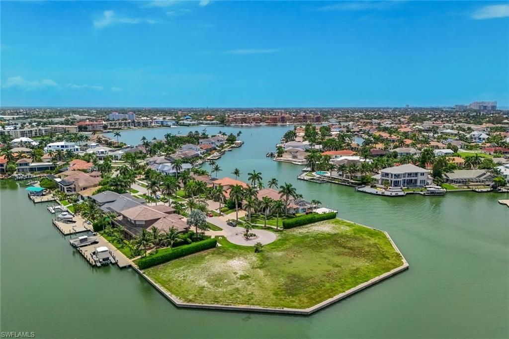 620 Rockport CT, MARCO ISLAND, FL 34145 — photo 4