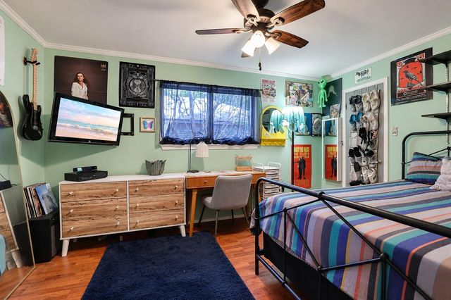 1001 Travis ST, Lockhart, TX 78644