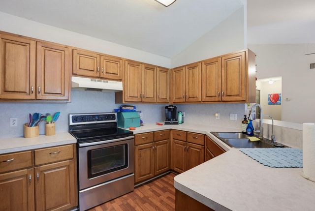 1001 Travis ST, Lockhart, TX 78644