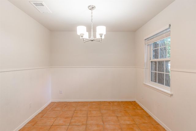 10902 Saint Marys Lane, Houston, TX 77079