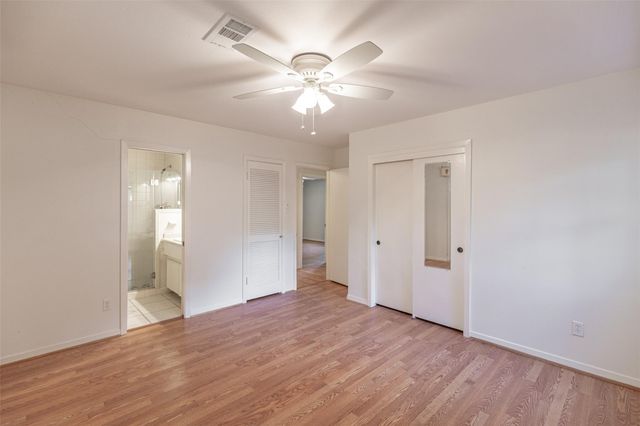 10902 Saint Marys Lane, Houston, TX 77079