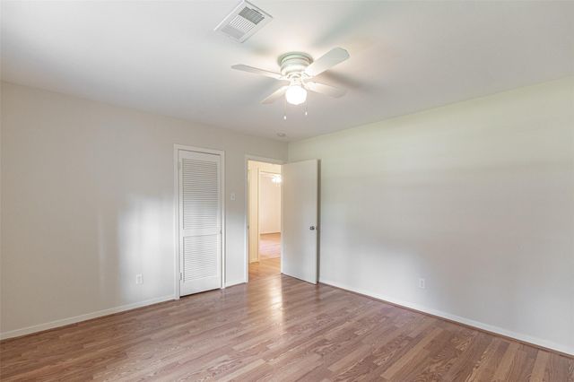10902 Saint Marys Lane, Houston, TX 77079