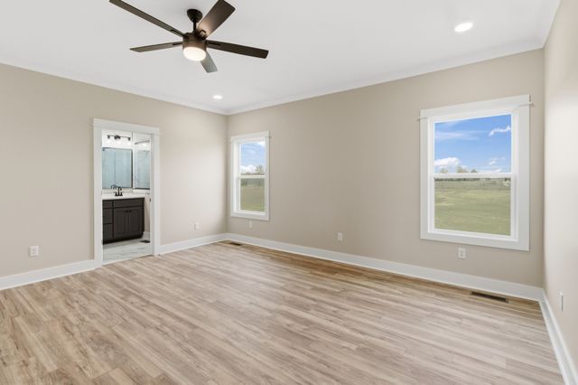 70 Castle St, Mcminnville, TN 37110