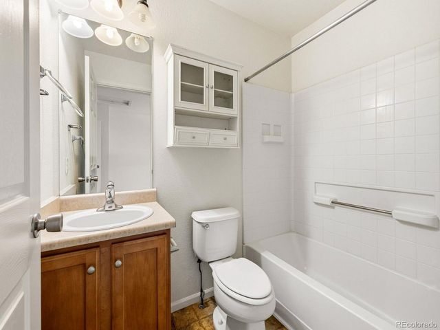 21488 Randolph Pl, Denver, CO 80249